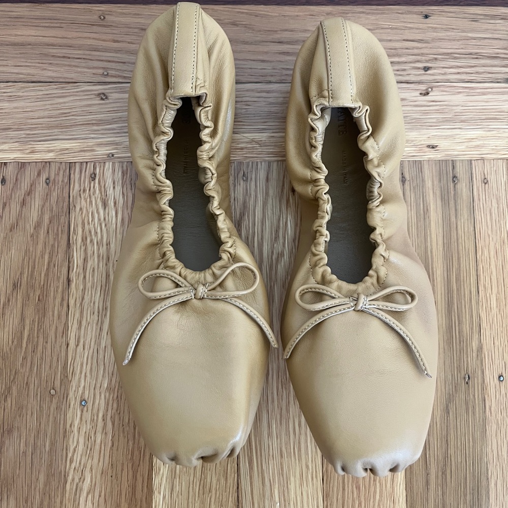 Khaite Ashland ballet flats in camel color size 38.5
